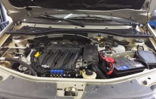 Установка ГБО на Lada Largus, подкапотное пространство